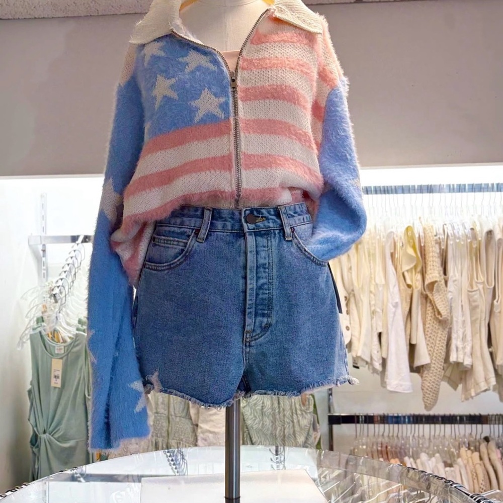 POL Americana Zip Sweater – Size Small (Oversized Fit) fits a large